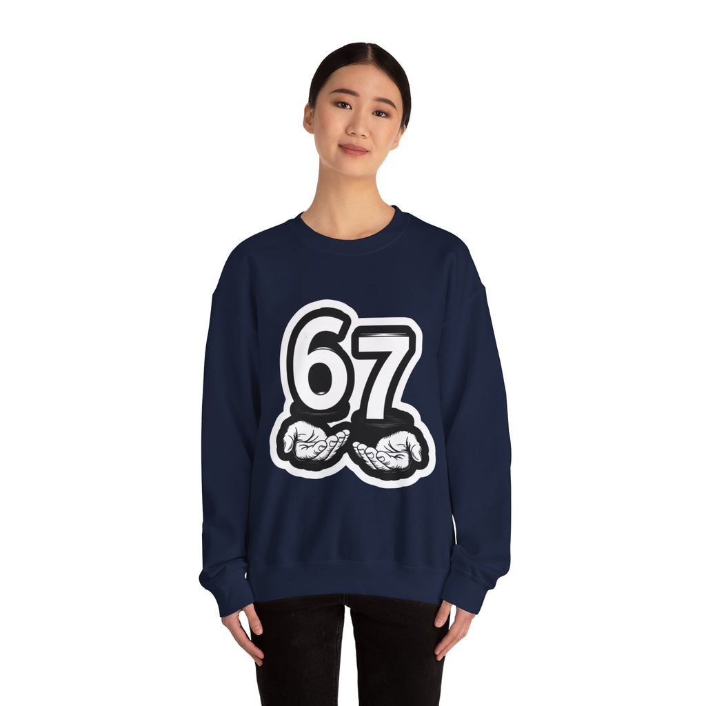 Tr3ndyBiz Sweatshirt "6’7" with Hands Vintage Streetwear